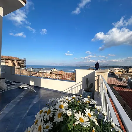 Borgo La Madrice شقة