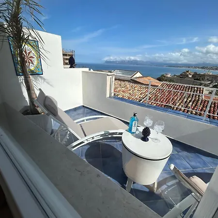 Borgo La Madrice شقة